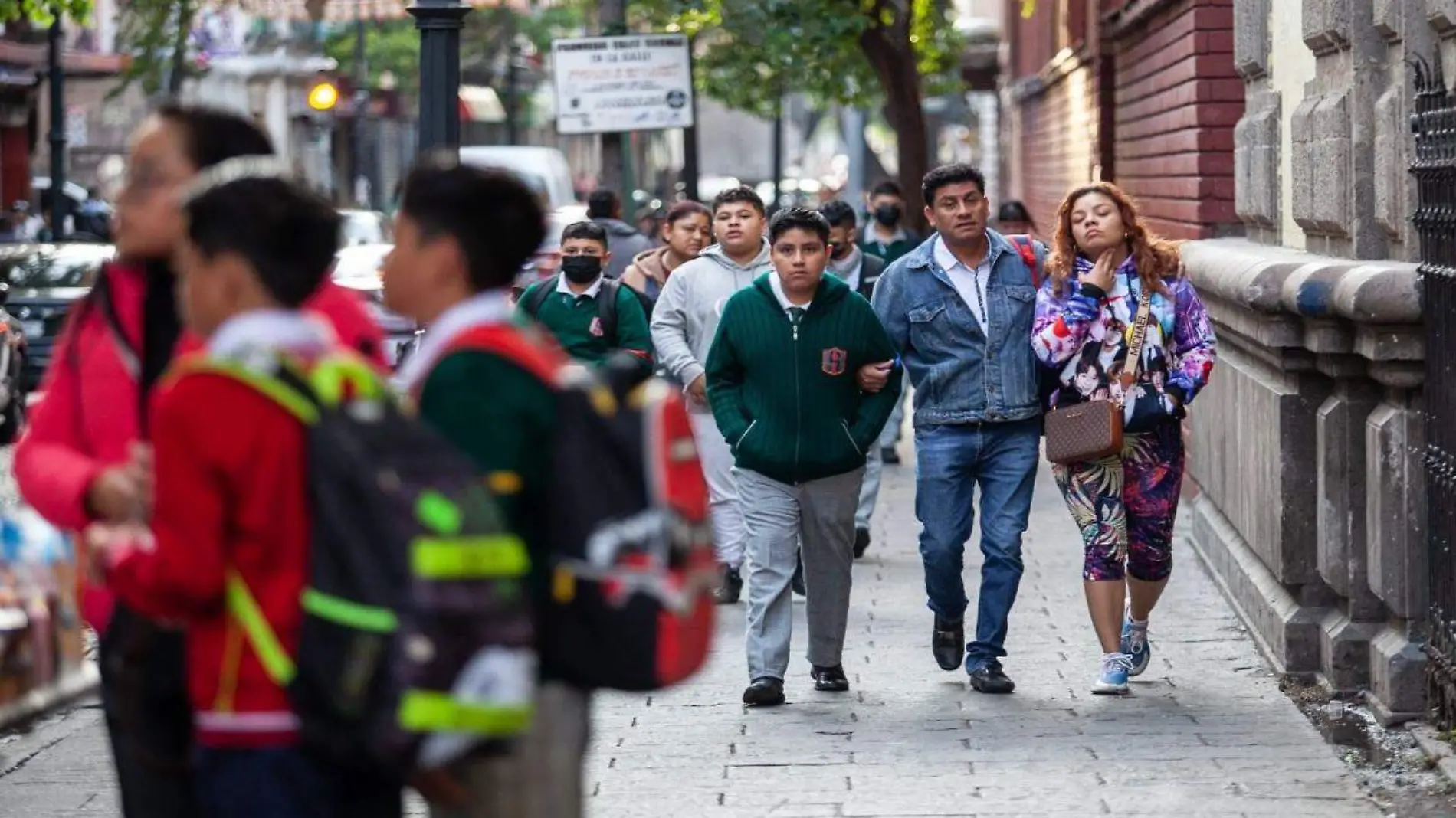 Estudiantes de educación básica